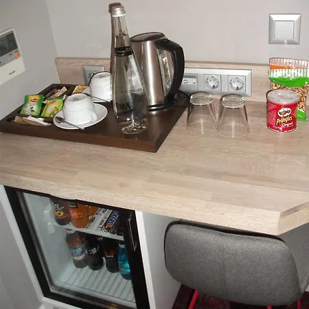 Q Pera (adults Only)