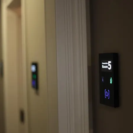 Q Pera (adults Only) 3*