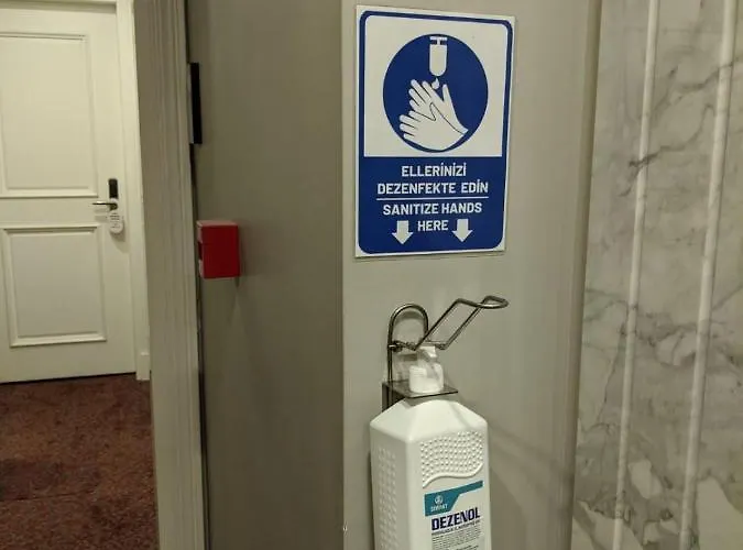 酒店 Q Pera (adults Only) 3*