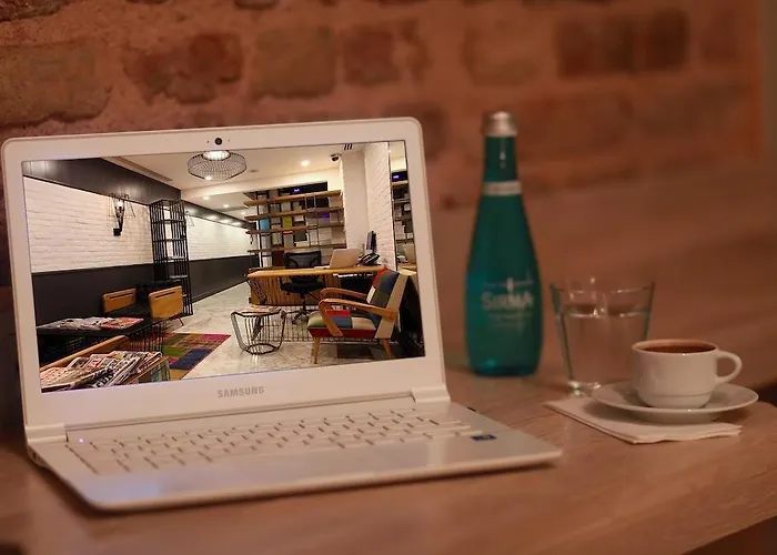 Q Pera (adults Only) 酒店