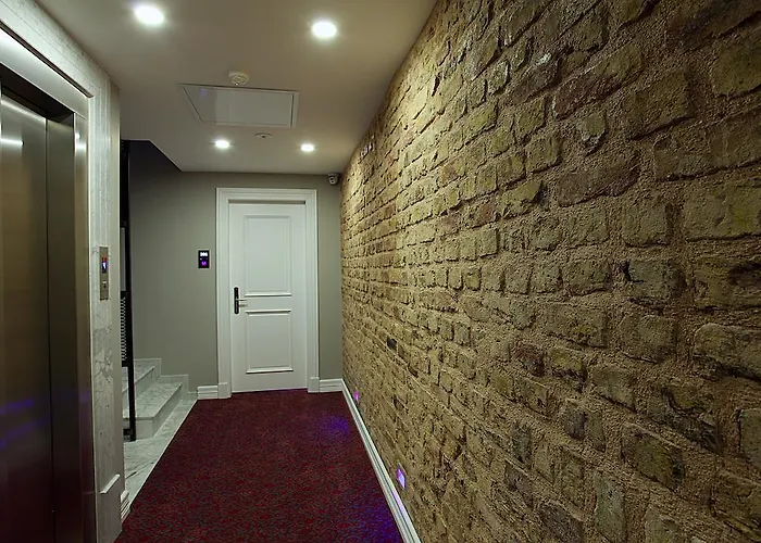 Hotel Q Pera (adults Only) 3*